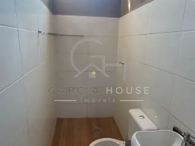 Casa com 250m² 2 quartos e 2 banheiros, à venda, no bairro centro em Jardinópolis