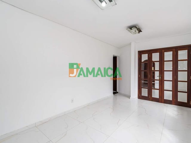 Casa para alugar, no bairro Jardim das Américas em Curitiba