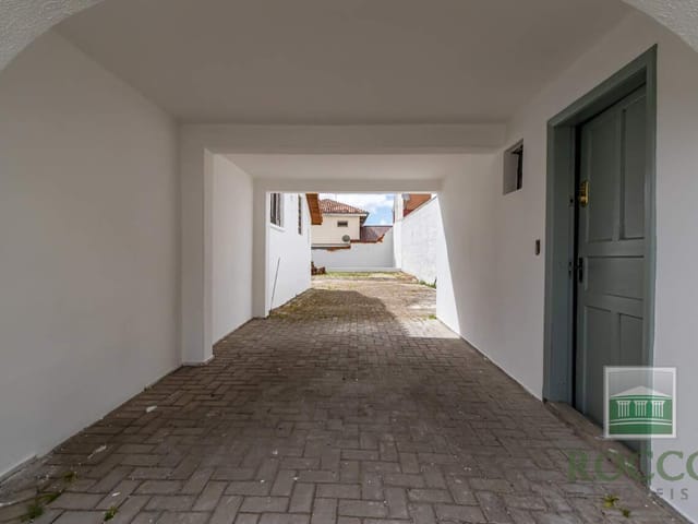 Casa para alugar, no bairro Jardim das Américas em Curitiba