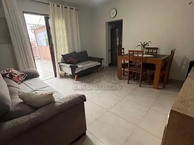 Sobrado 3 quartos e 4 banheiros, à venda, no bairro Jardim Anchieta em Mauá