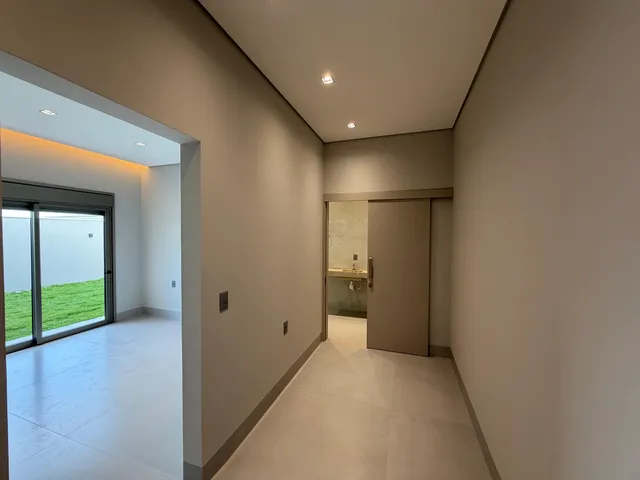Casa com 344m² 3 quartos e 1 banheiro, à venda, no bairro Condomínio Aquarela dos Poemas em Sinop