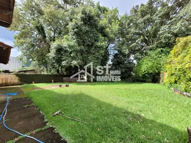 Casa com 488m² 3 quartos e 1 banheiro, à venda, no bairro Vila Muterle em Andradas