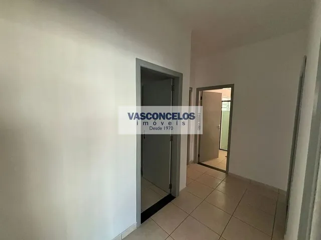 Casa com 207m² 3 quartos e 2 banheiros, para alugar, no bairro Jardim Bela Vista em São José Dos Campos