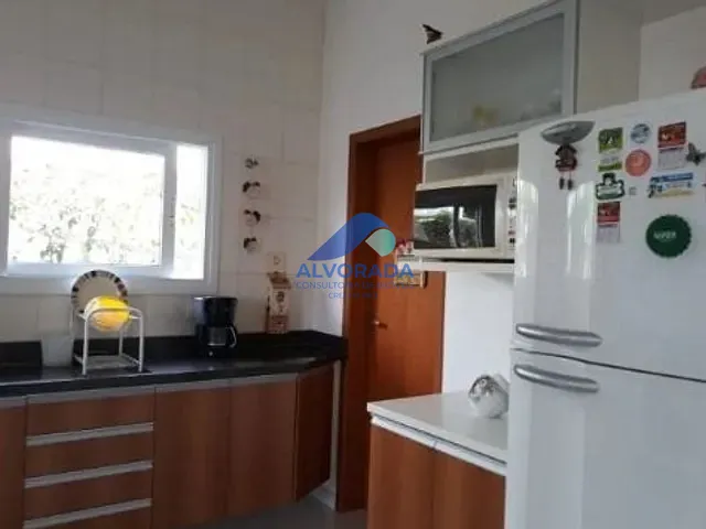 Casa com 560m² 3 quartos e 1 banheiro, à venda, no bairro Residencial Santa Helena em Caçapava