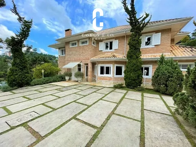 Casa com 5762m² 7 quartos e 7 banheiros, à venda, no bairro Vila Capivari em Campos Do Jordão