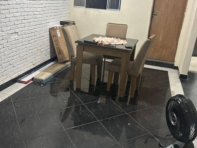 Casa 2 quartos e 1 banheiro, à venda, no bairro Conjunto Habitacional Parque Itajaí em Campinas