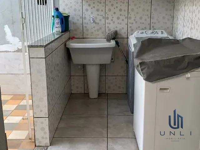 Casa 2 quartos e 2 banheiros, à venda, no bairro Jardim Cidade do Aço em Volta Redonda