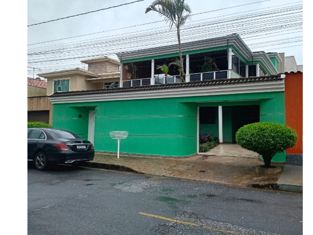 Casa com 360m² 4 quartos e 4 banheiros, à venda, no bairro Parque Xangri-Lá em Contagem