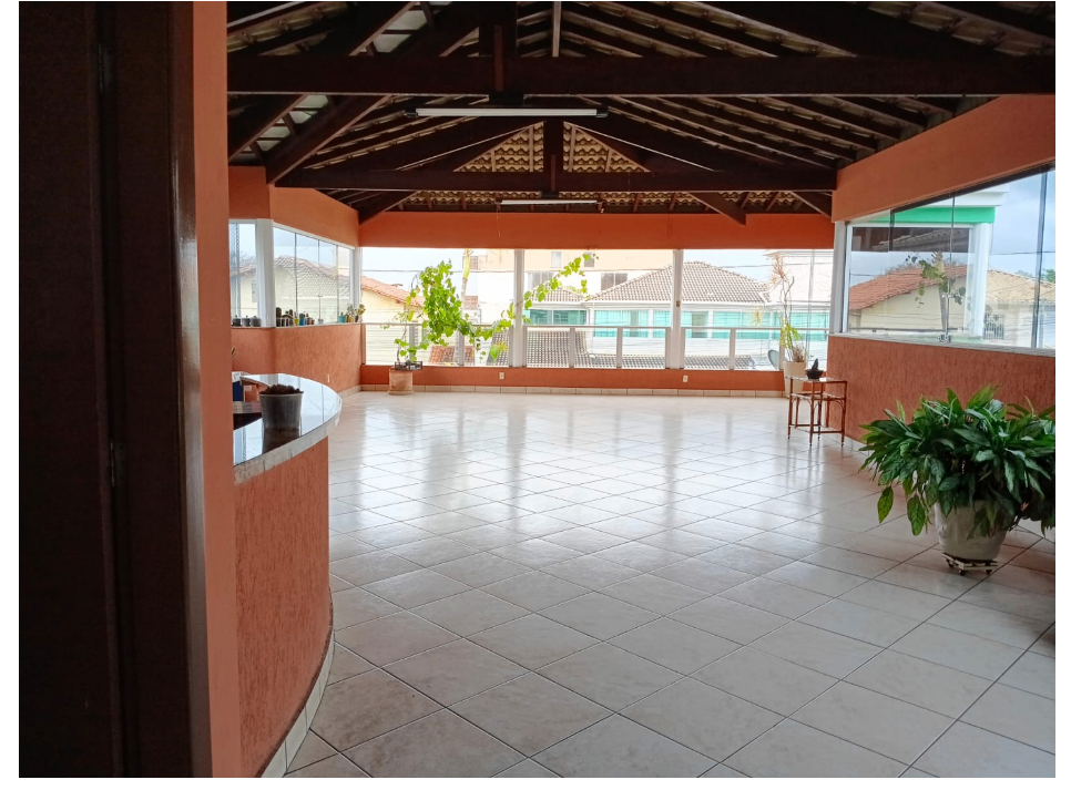 Casa com 4 quartos, 1 suíte, 4 banhos, 3 salas, 4 vagas, 2 pavimentos, com 632 m2 de área construída, à venda, Parque Xangri-Lá, Contagem, MG miniatura 17