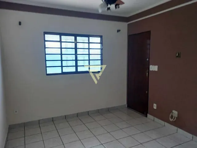 Casa com 20000m² 3 quartos e 3 banheiros, à venda, no bairro Jardim Alexandre Balbo em Ribeirão Preto