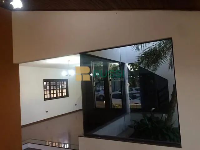 Casa com 252m² 3 quartos e 1 banheiro, à venda, no bairro Urbanova em São José dos Campos