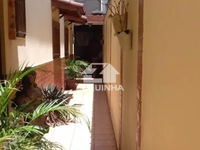 Casa com 225m² 3 quartos e 2 banheiros, à venda, no bairro Ayrosa em Osasco