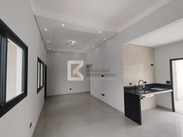Casa com 150m² 3 quartos e 2 banheiros, à venda, no bairro Jardim Bom Sucesso em Indaiatuba