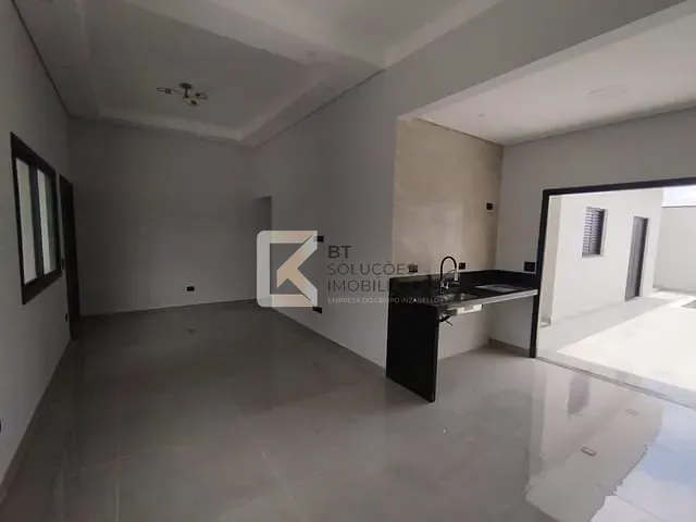 Casa com 150m² 3 quartos e 2 banheiros, à venda, no bairro Jardim Bom Sucesso em Indaiatuba