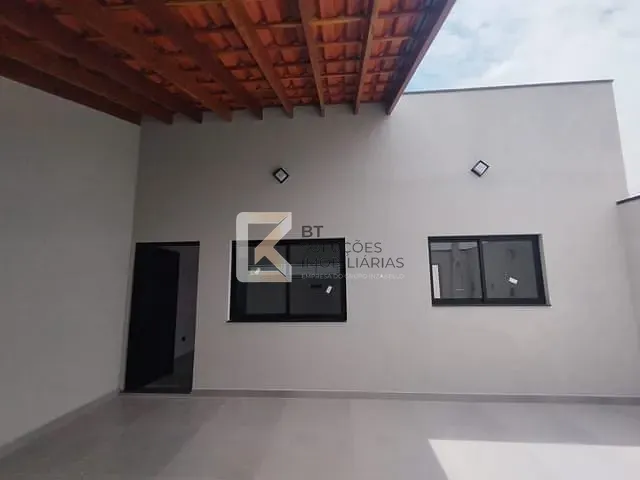 Casa com 150m² 3 quartos e 2 banheiros, à venda, no bairro Jardim Bom Sucesso em Indaiatuba
