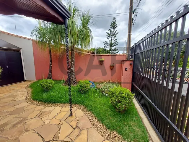Casa com 248m² 3 quartos e 3 banheiros, à venda, no bairro Jardim Venturini em Jaguariúna