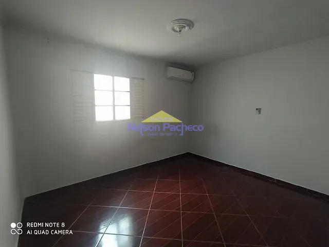 Casa com 200m² 2 quartos e 2 banheiros, à venda, no bairro Engenho Veho em Capivari