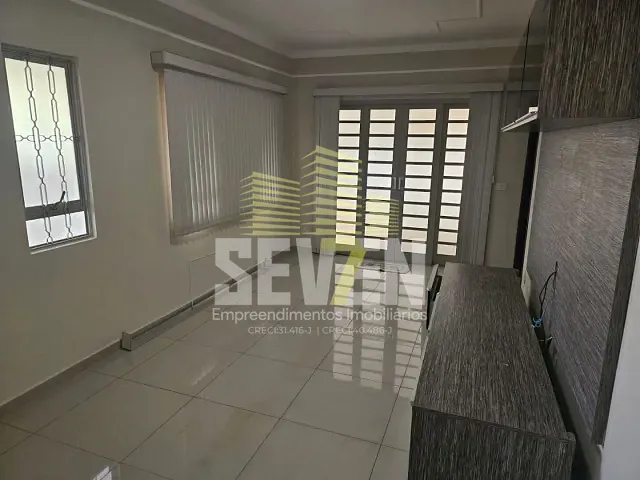 Casa com 270m² 3 quartos e 2 banheiros, à venda, no bairro Parque Paulista em Bauru