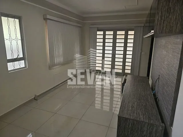 Casa com 270m² 3 quartos e 2 banheiros, à venda, no bairro Parque Paulista em Bauru