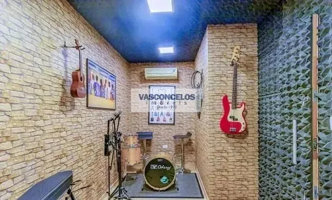 Casa, 3 quartos, 220 m² - Foto 13