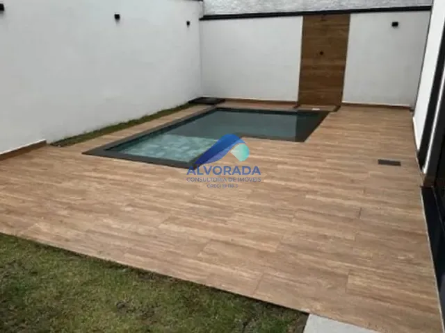 Casa com 250m² 4 quartos e 5 banheiros, à venda, no bairro Condomínio Residencial Mantiqueira em São José dos Campos