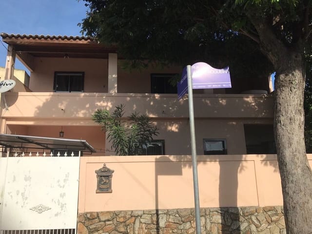 Casa 4 quartos e 2 banheiros, à venda, no bairro Parque Corrientes em Campos dos Goytacazes