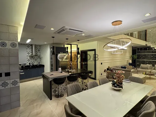 Casa com 900m² 4 quartos e 6 banheiros, à venda, no bairro Residencial Alto do Castelo em Ribeirão Preto