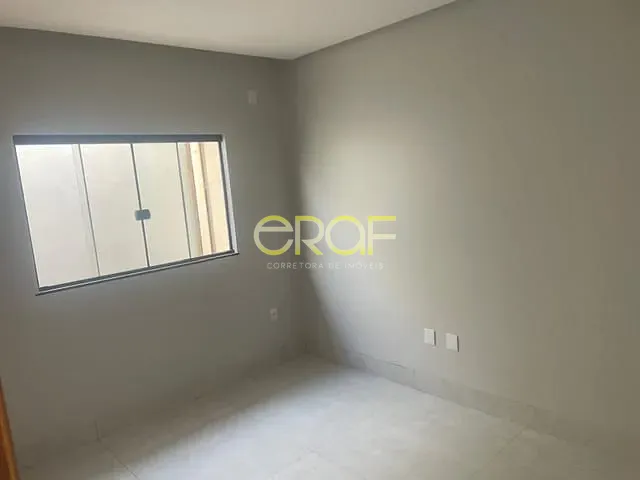 Casa 3 quartos e 2 banheiros, à venda, no bairro Setor de Chácaras Sul em Formosa