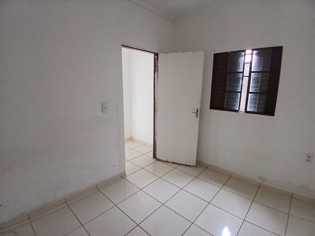 Casa, 1 quarto, 60 m² - Foto 2