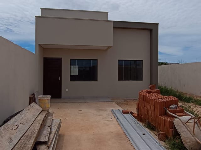 Casa com 300m² 2 quartos e 1 banheiro, à venda, no bairro Parque Amazonas em Sinop