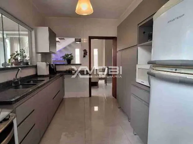 Casa com 300m² 3 quartos e 2 banheiros, à venda, no bairro fazenda da Serrinha  em Itatiba