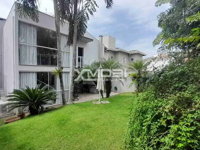 Casa com 300m² 3 quartos e 2 banheiros, à venda, no bairro fazenda da Serrinha  em Itatiba