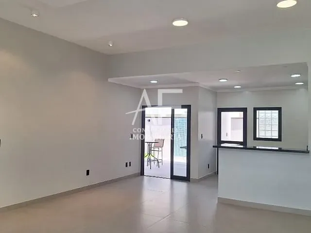 Casa com 253m² 3 quartos e 2 banheiros, à venda, no bairro Loteamento Residencial São Vicente de Paulo em Tremembé