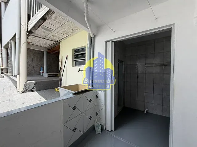 Casa 1 quarto e 1 banheiro, para alugar, no bairro Jardim das Flores em Osasco
