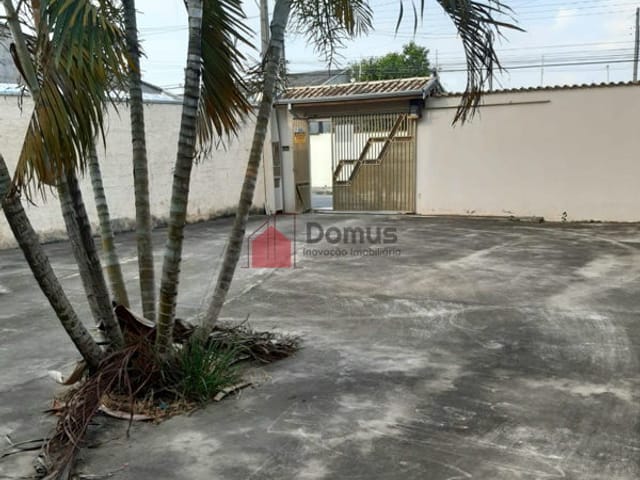 Casa com 253m², à venda, no bairro Mantiqueira em Pindamonhangaba