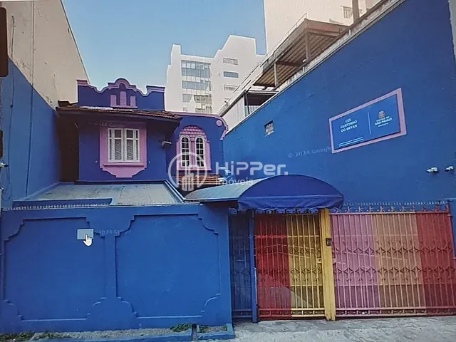 Casa com 367m², para alugar, no bairro Jardim Paulista em São Paulo