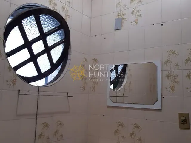 Casa com 950m² 10 quartos e 8 banheiros, à venda, no bairro Bucarein em Joinville