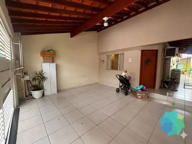 Casa com 150m² 2 quartos e 2 banheiros, à venda, no bairro Loteamento Terras de São Pedro e São Paulo em Salto