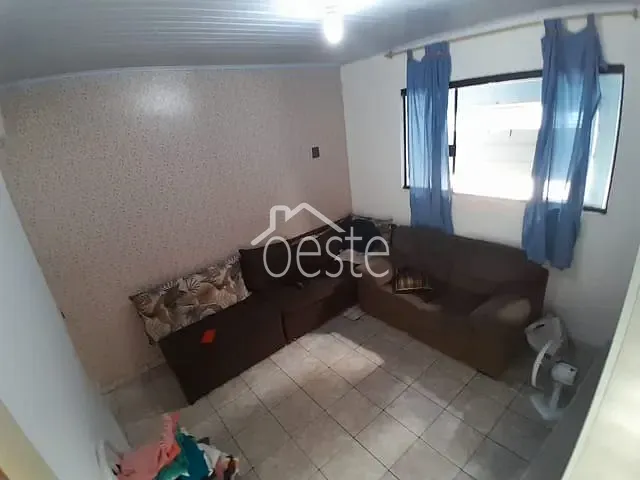 Casa com 210m² 4 quartos e 2 banheiros, à venda, no bairro Conjunto Habitacional Prefeito Ângelo Giubbina em Santa Bárbara D'Oeste