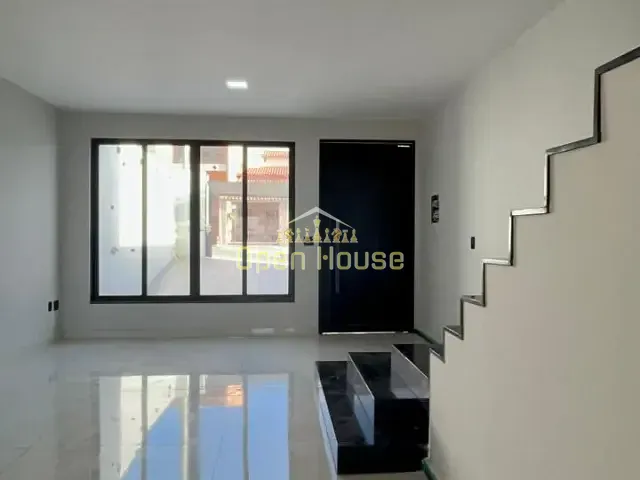 Casa com 187m² 3 quartos e 3 banheiros, à venda, no bairro Jardim Amália em Volta Redonda