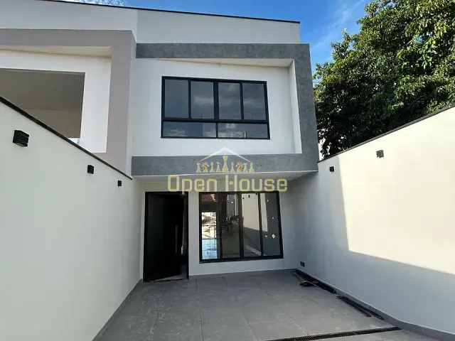 Casa com 187m² 3 quartos e 3 banheiros, à venda, no bairro Jardim Amália em Volta Redonda