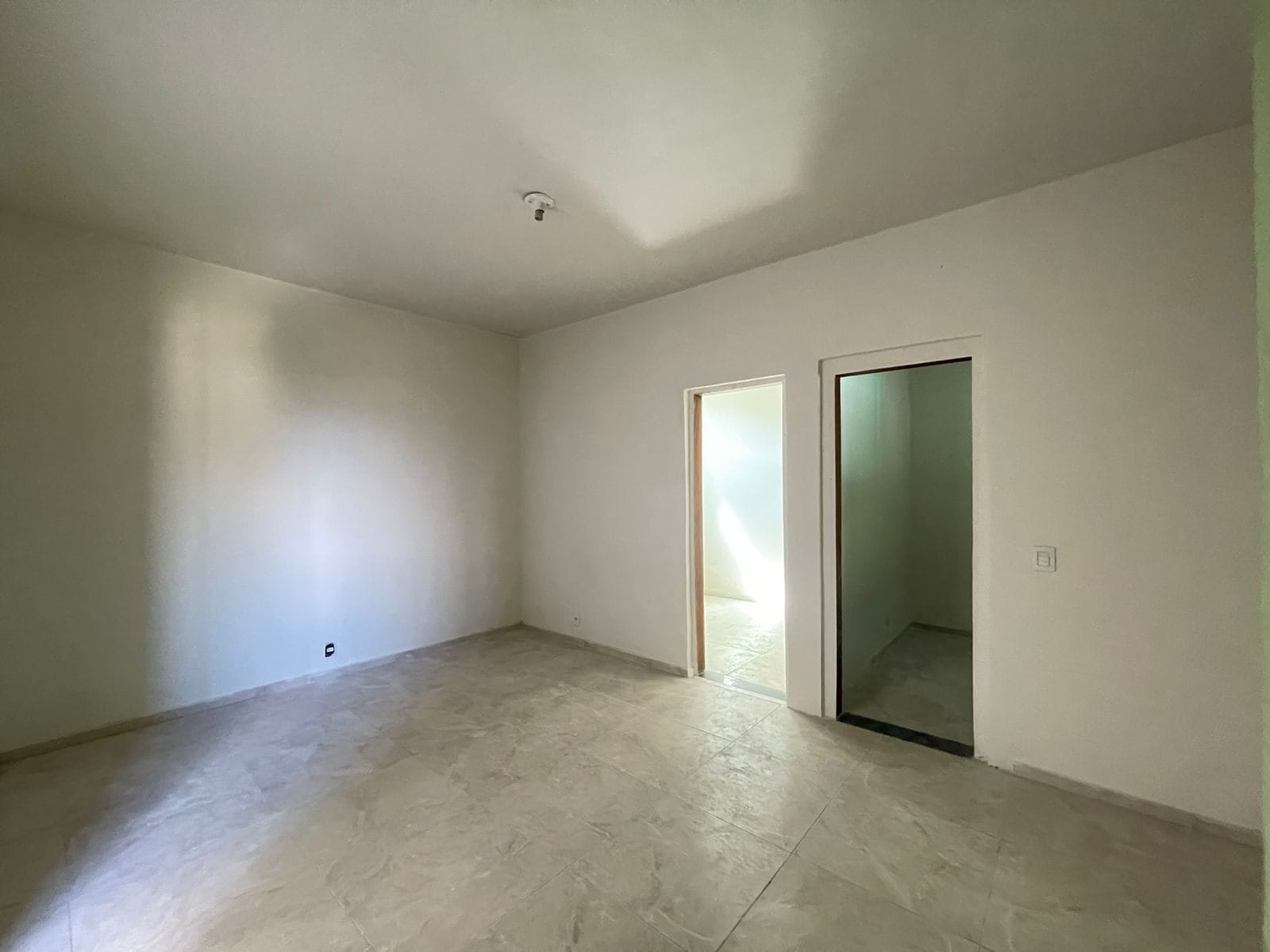 Excelente Casa para Locação no Engenho Nogueira – Belo Horizonte miniatura 2