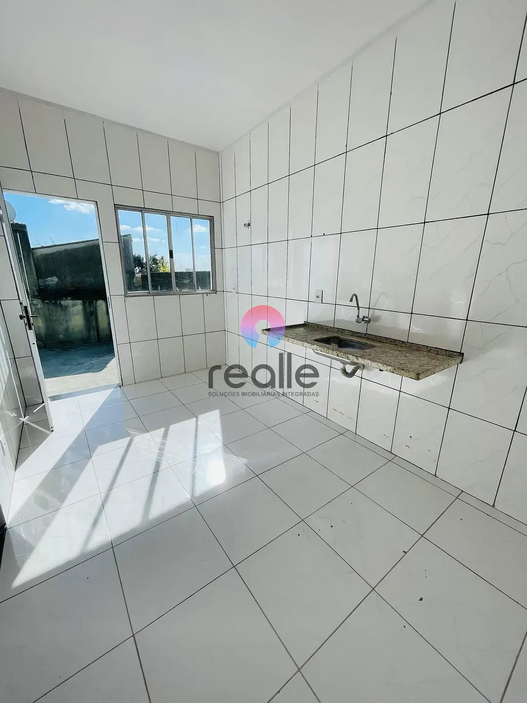 Casa, 3 quartos, 58 m² - Foto 2