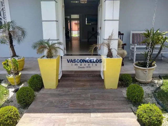 Casa com 672m² 4 quartos e 5 banheiros, à venda, no bairro Jardim Santa Maria em Jacareí