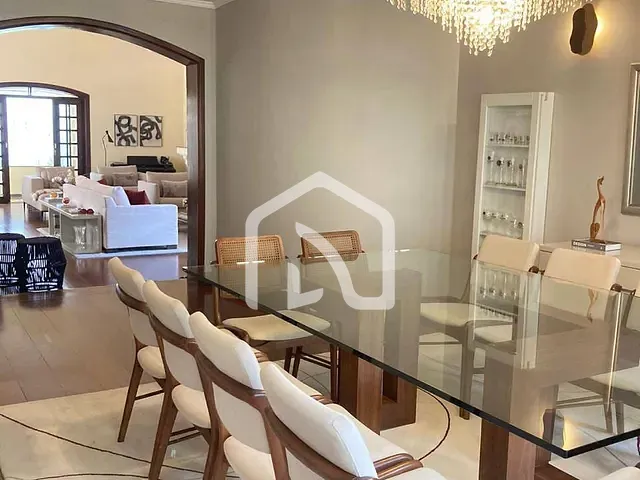 Casa com 532m² 4 quartos e 5 banheiros, para alugar, no bairro Alphaville em Santana de Parnaíba