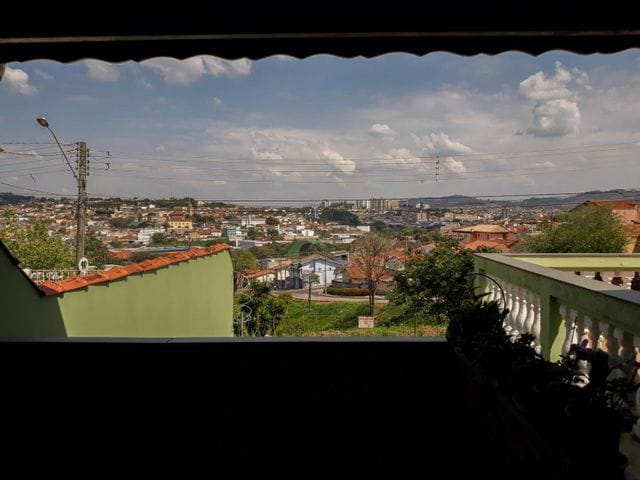 Casa com 284m² 3 quartos e 2 banheiros, à venda, no bairro Brasil em Bragança Paulista
