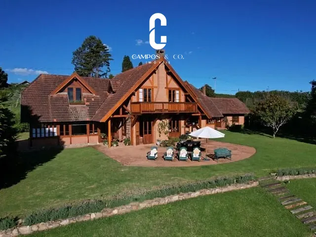 Casa com 17840m² 5 quartos e 6 banheiros, à venda, no bairro Parque Morro Pedra do Fogo em Campos do Jordão