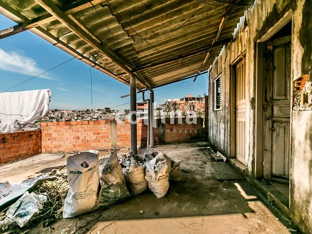 Casa com 125m², à venda, no bairro Vila Lourdes em Carapicuíba