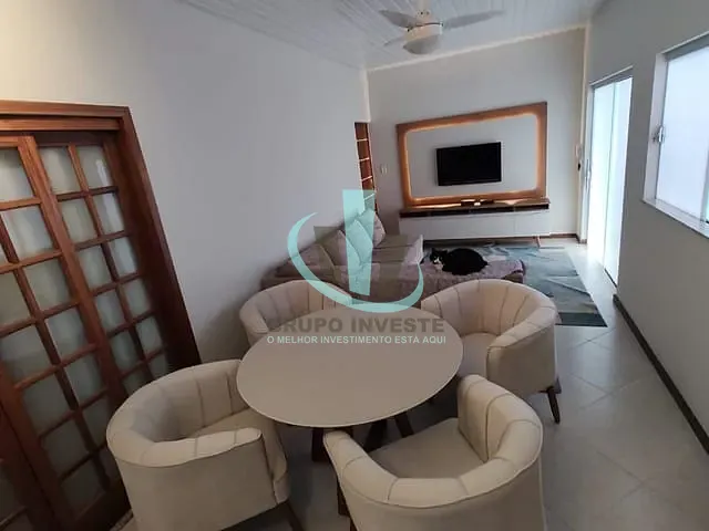 Casa com 250m² 3 quartos e 2 banheiros, à venda, no bairro CENTRO em ARARAQUARA