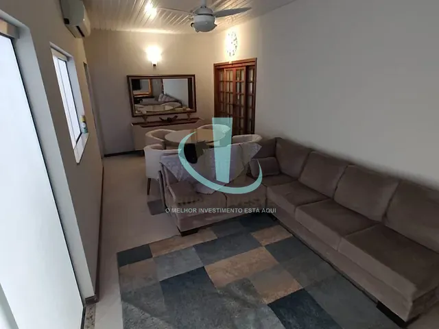 Casa com 250m² 3 quartos e 2 banheiros, à venda, no bairro CENTRO em ARARAQUARA